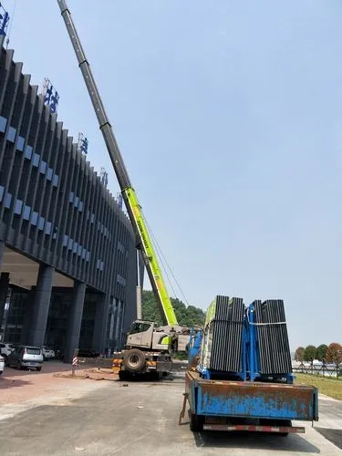 崇川吊装大玻璃